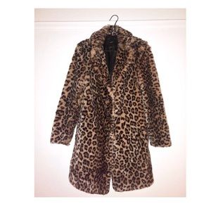 FAUX FUR AND FLUFFY LEOPARD PRINT COAT